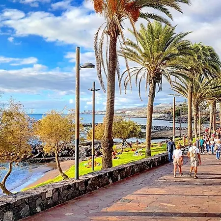 Las Americas Close The Beach شقة أرونا